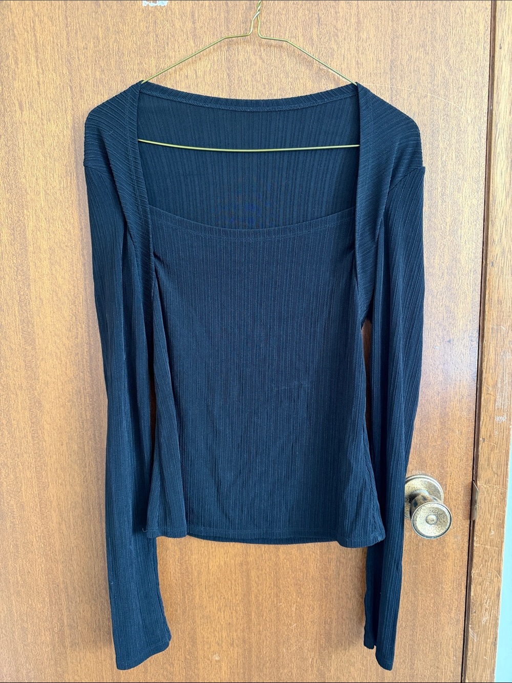 Black Ribbed Long-Sleeve Square Neck Top - Women